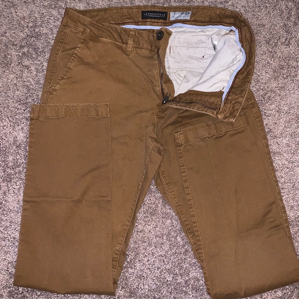 Aeropostale Khaki Cheno Pants